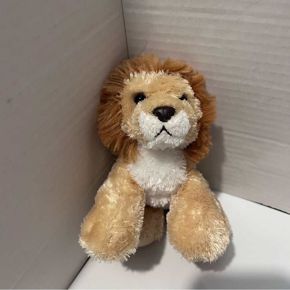 AURORA cream/brown lion plush 8” long